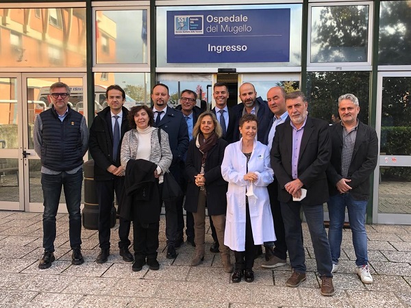 Foto di gruppo Visita commissione Sanita ospedale del Mugello
