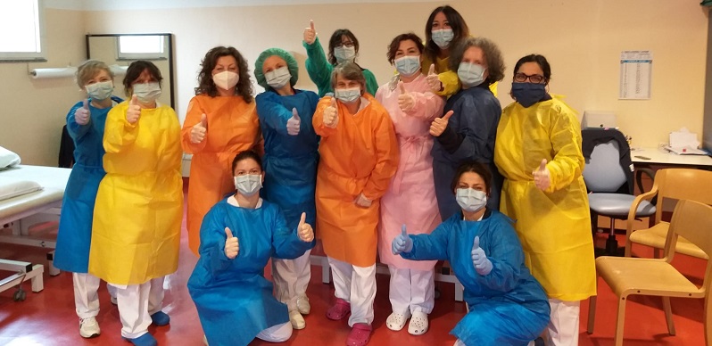 Nella foto il gruppo di fisioterapisti del Centro Giovannini