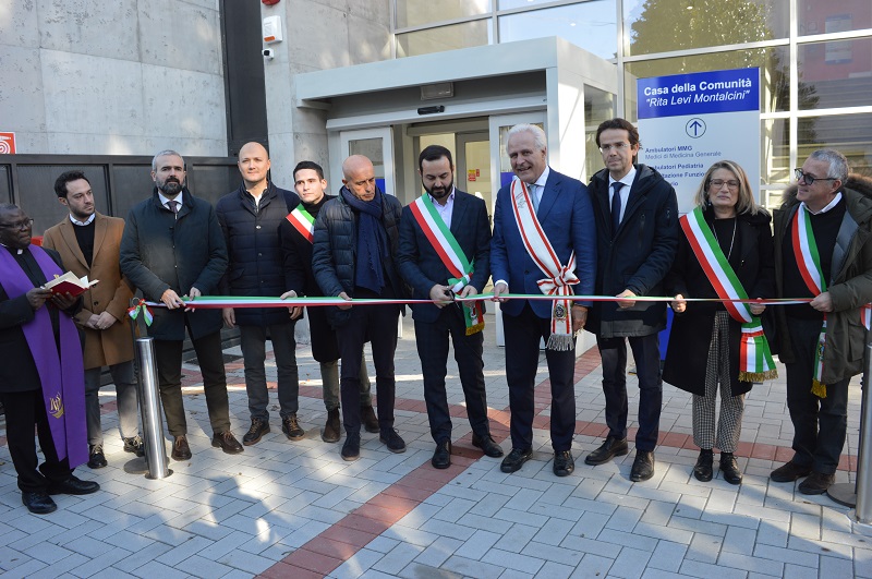 taglio del nastro casa della salute certaldo