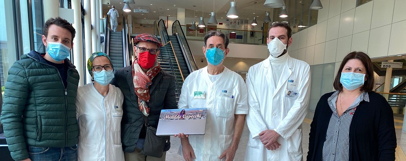 Nella foto un momento della donazione 