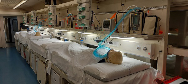 TRENO SANITARIO POSTI LETTO 