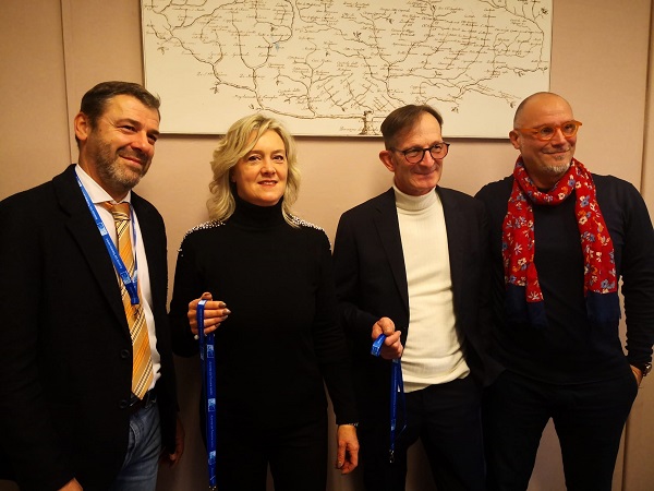 I donatori pratesi tra il direttore Paolo Zoppi a sinistra e Marco Bracciotti