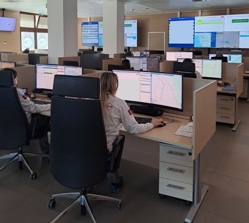 foto scattata all'interno della centrale 112 al Palagi di Firenze