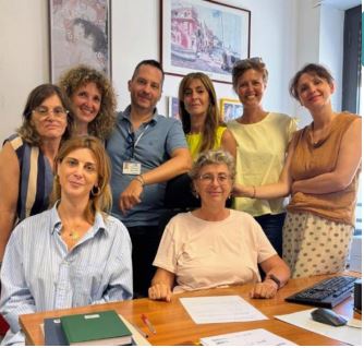 Nella foto la foto di grupo degli psicologi di base