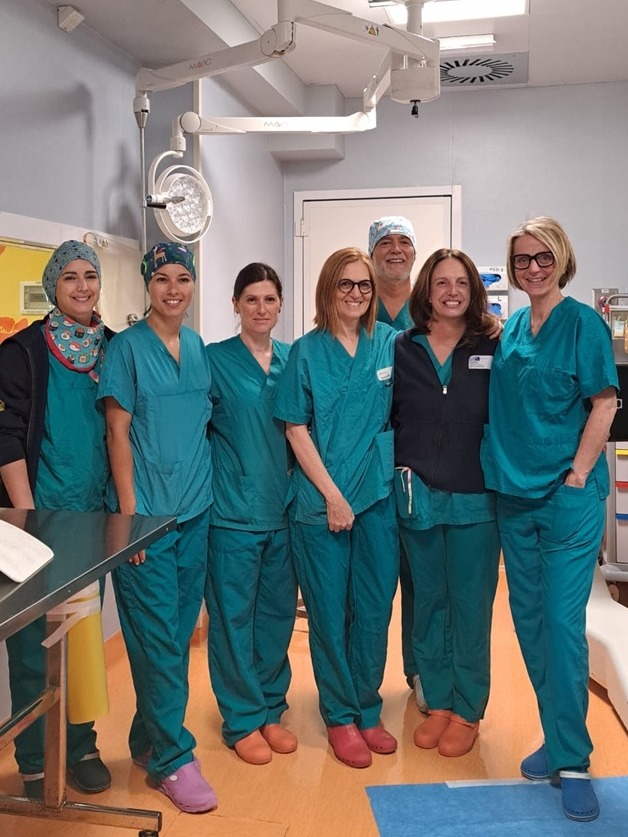 foto il team con la drssa Tania Chechi