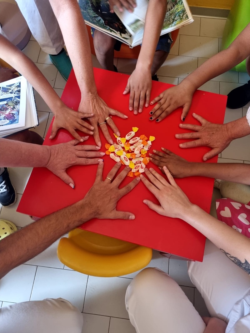foto l'attestato di ringraziamento dell'Associazione Saharawi alla Pediatria del Mugello